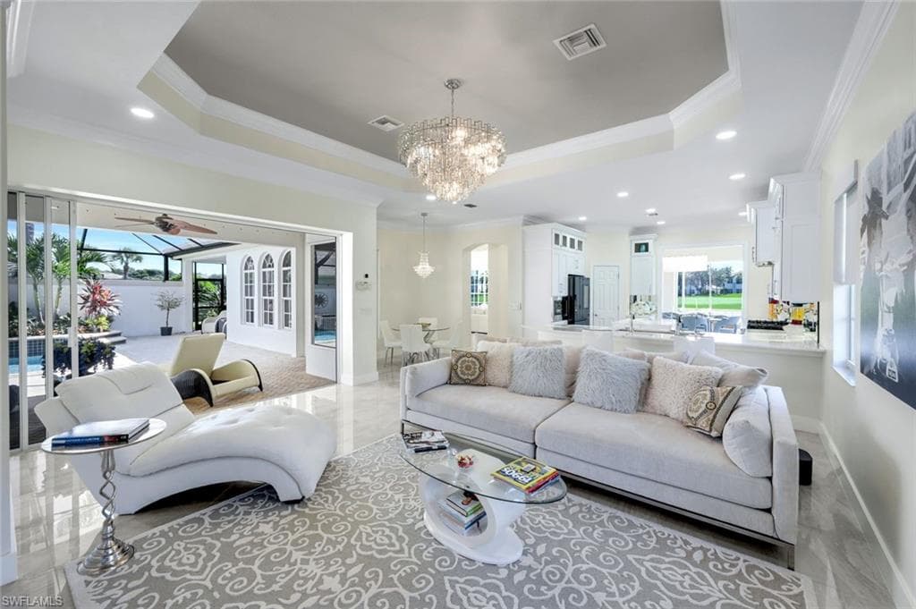 22660 Fairlawn Ct, Estero, FL 34135-8