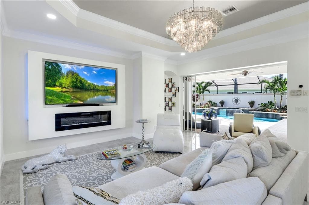 22660 Fairlawn Ct, Estero, FL 34135-9