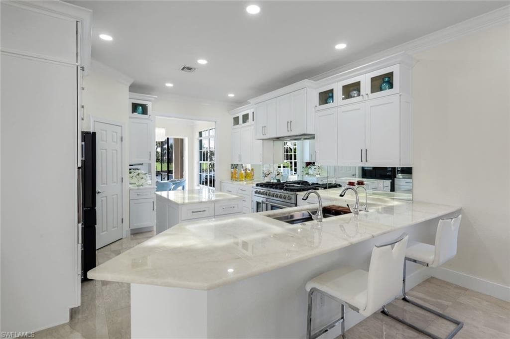 22660 Fairlawn Ct, Estero, FL 34135-14