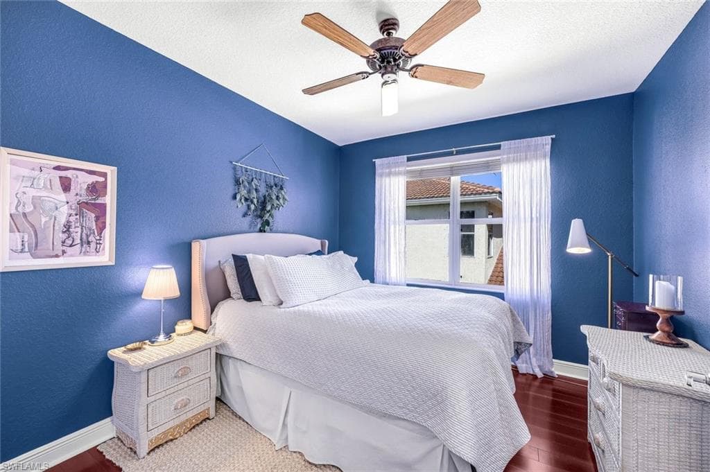 12631 Biscayne Ct, Naples, FL 34105-9