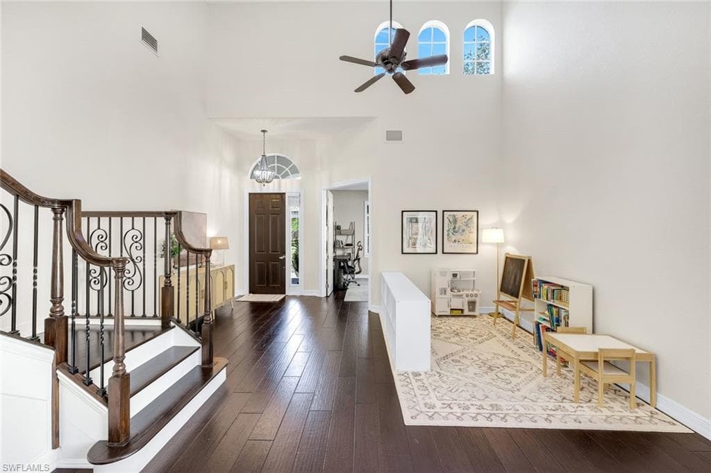 12631 Biscayne Ct, Naples, FL 34105-13