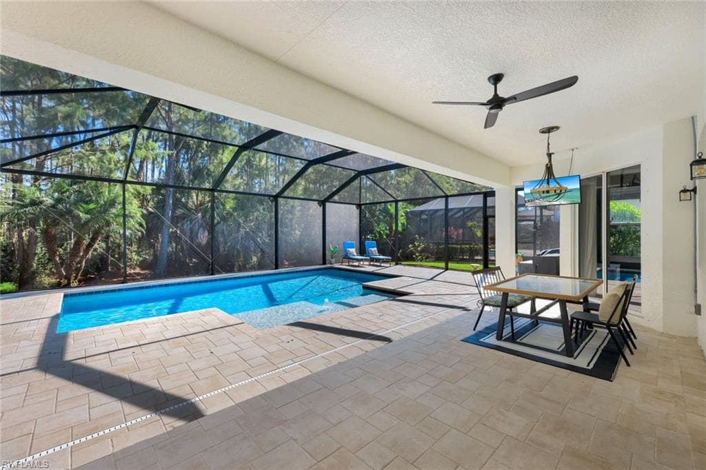 12631 Biscayne Ct, Naples, FL 34105-14