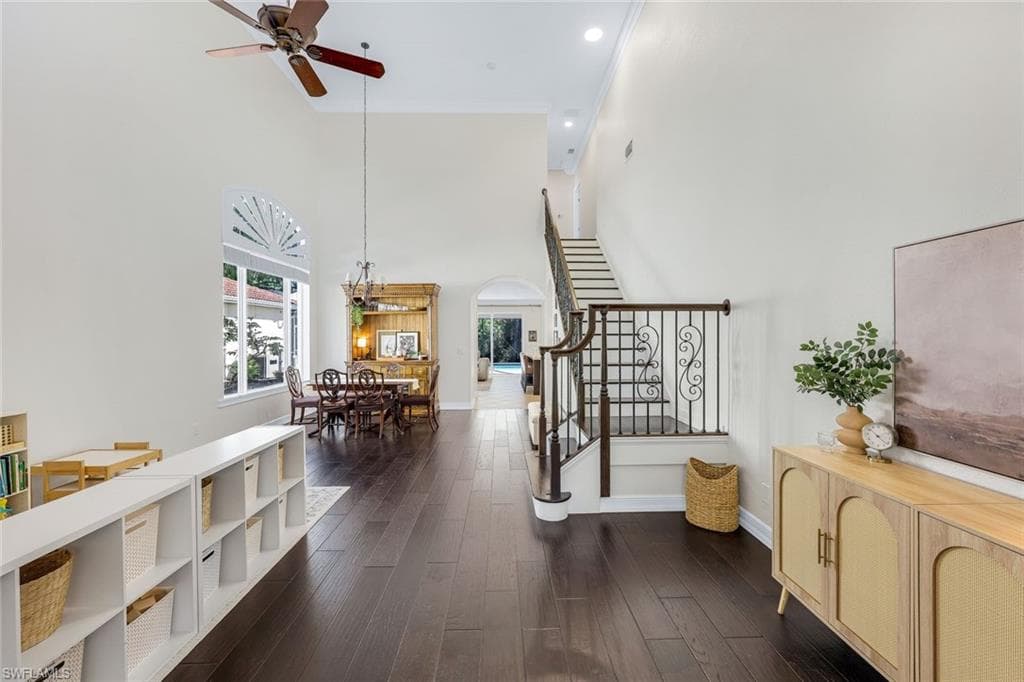 12631 Biscayne Ct, Naples, FL 34105-2