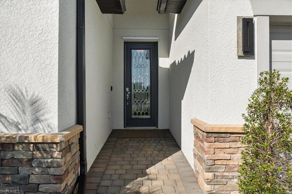 12000 Arbor Trace Dr, Fort Myers, FL 33913-30