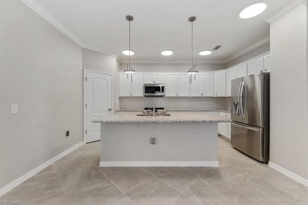 12000 Arbor Trace Dr, Fort Myers, FL 33913-7