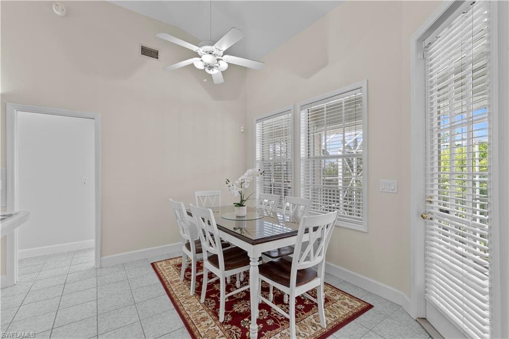 6185 Cocos Dr, Fort Myers, FL 33908-9