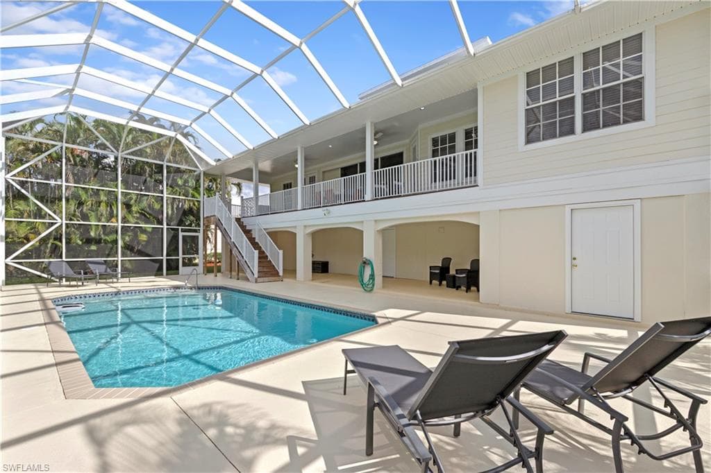 6185 Cocos Dr, Fort Myers, FL 33908-33