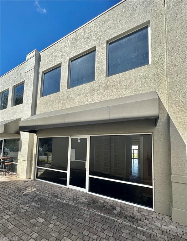 5405 Taylor Rd 100-9, Naples, FL 34109-1