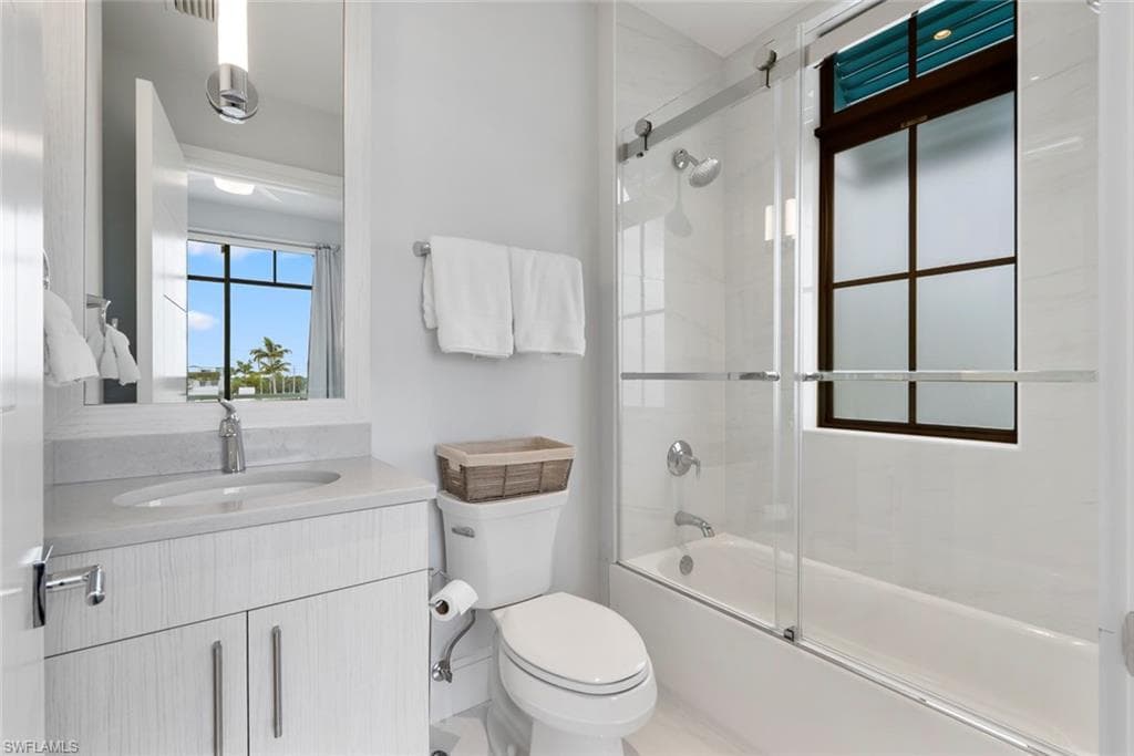 101 8th St S 201, Naples, FL 34102-15