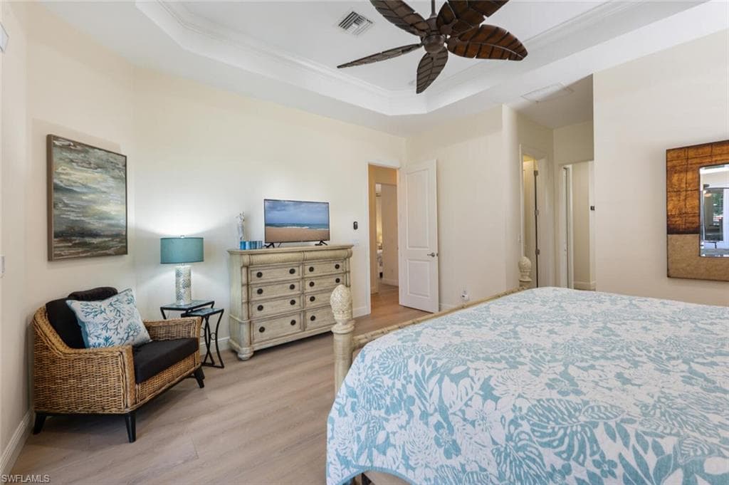 730 95th Ave N, Naples, FL 34108-20
