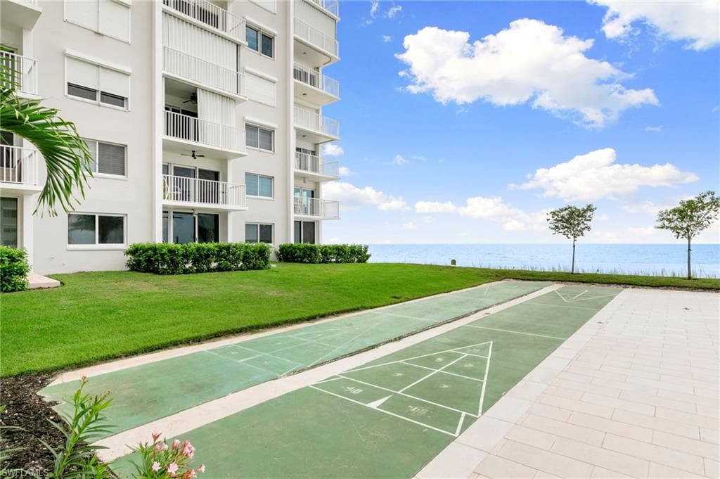 3443 Gulf Shore Blvd N 204, Naples, FL 34103-25