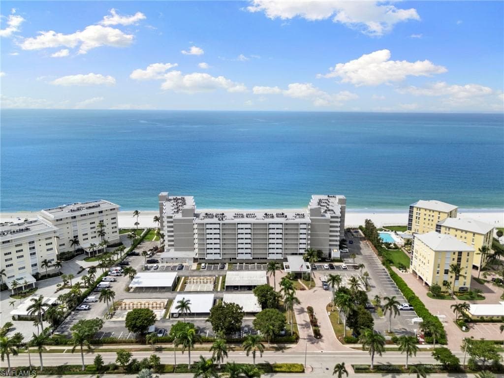 3443 Gulf Shore Blvd N 204, Naples, FL 34103-1