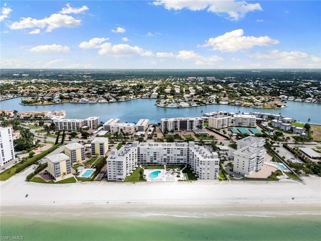 3443 Gulf Shore Blvd N 204, Naples, FL 34103-30