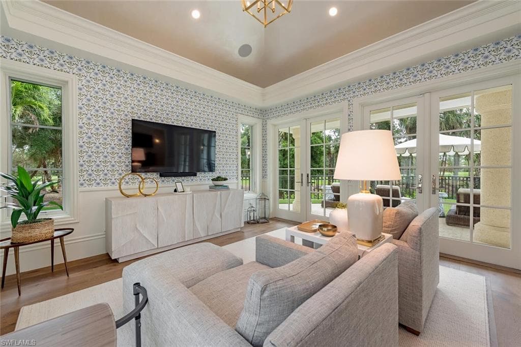 4300 Brynwood Dr, Naples, FL 34119-18