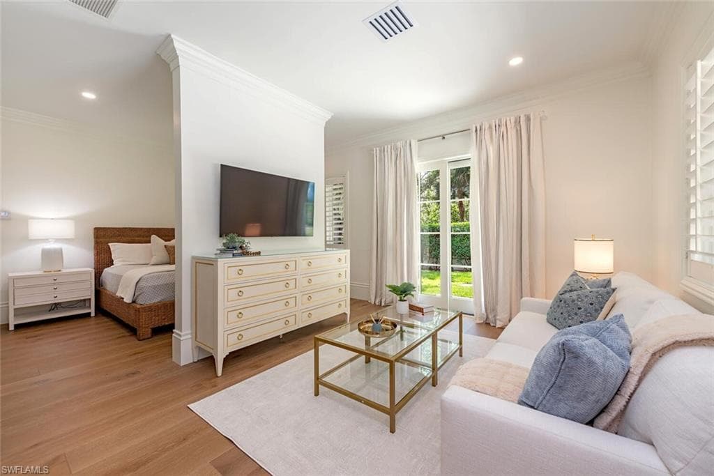 4300 Brynwood Dr, Naples, FL 34119-28