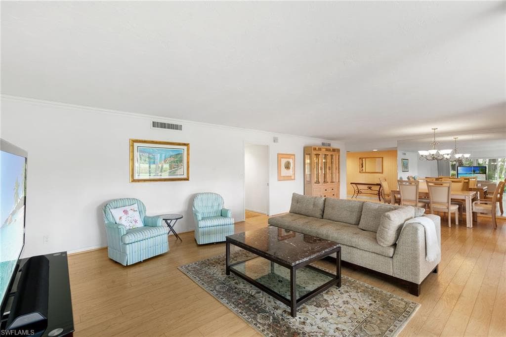 105 Clubhouse Ln C189, Naples, FL 34105-10