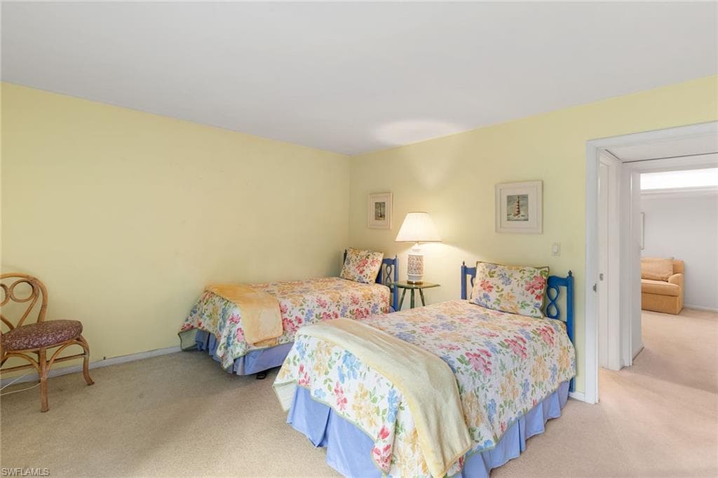 105 Clubhouse Ln C189, Naples, FL 34105-19