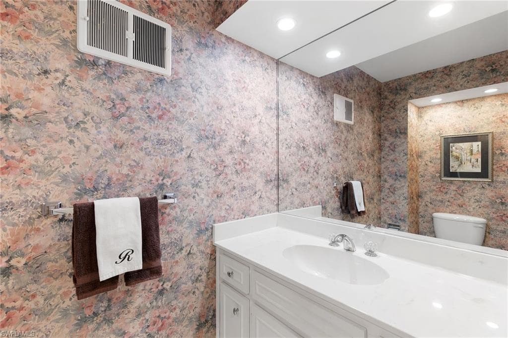 105 Clubhouse Ln C189, Naples, FL 34105-22