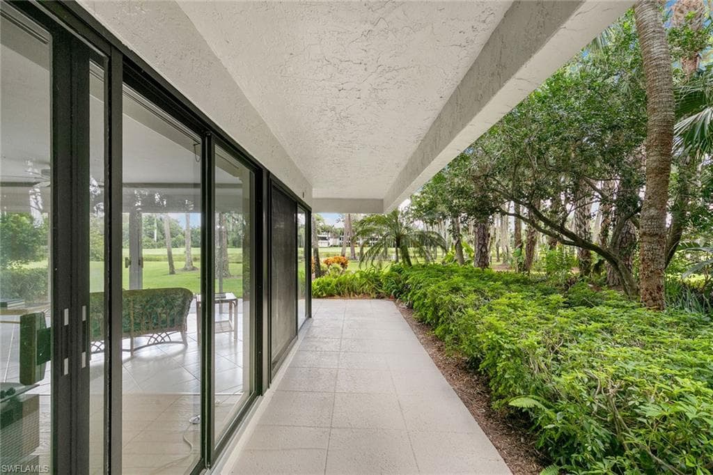 105 Clubhouse Ln C189, Naples, FL 34105-42