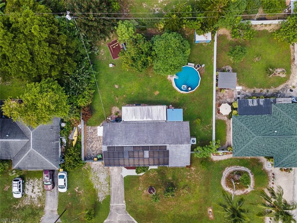 4633 31st Ave SW, Naples, FL 34116-30