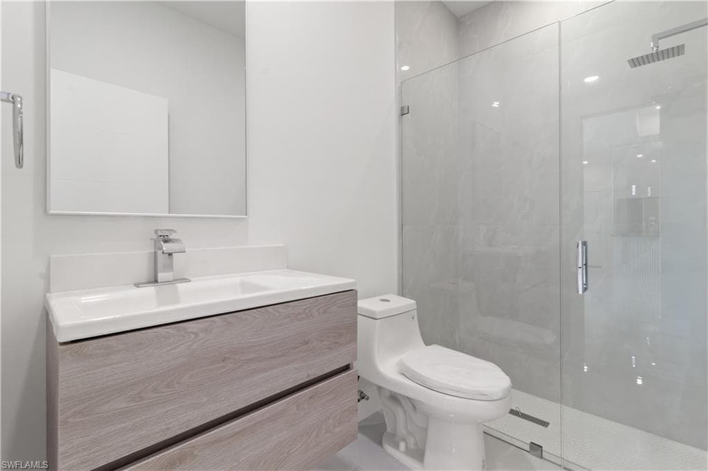 2600 57th St W, Lehigh Acres, FL 33971-7