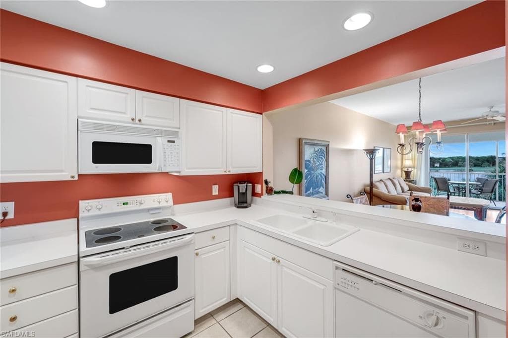 4120 Bayhead Dr 202, Bonita Springs, FL 34134-10