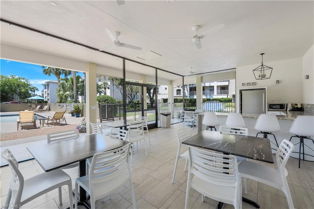 4120 Bayhead Dr 202, Bonita Springs, FL 34134-33