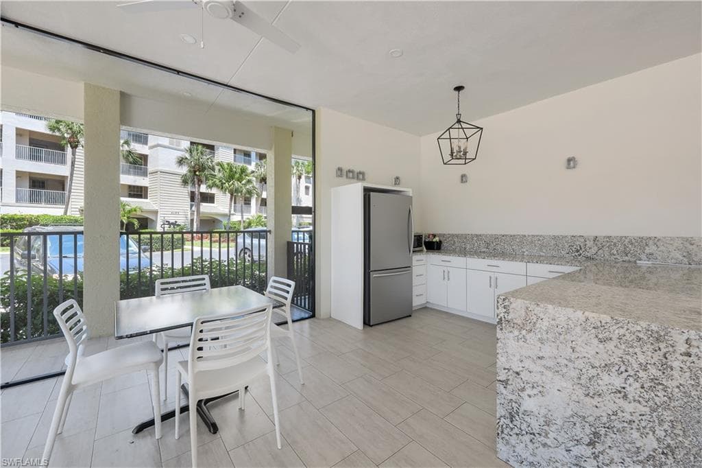 4120 Bayhead Dr 202, Bonita Springs, FL 34134-34