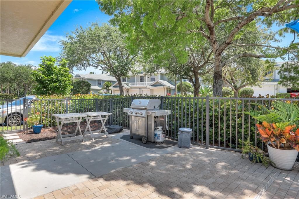 4120 Bayhead Dr 202, Bonita Springs, FL 34134-35