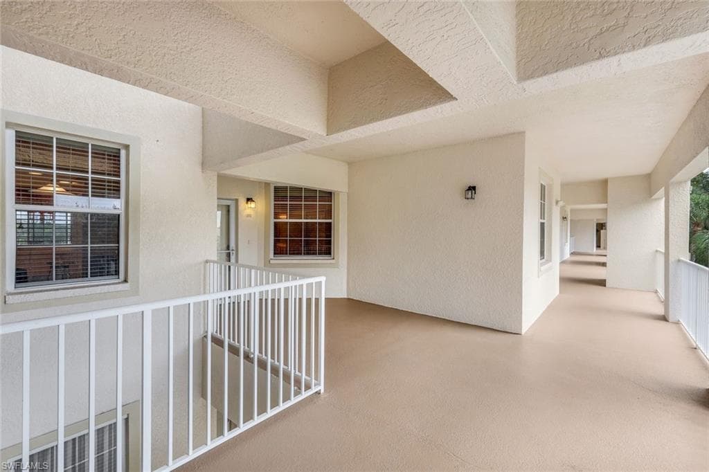 4120 Bayhead Dr 202, Bonita Springs, FL 34134-40