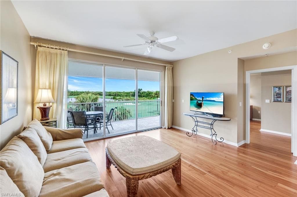 4120 Bayhead Dr 202, Bonita Springs, FL 34134-4