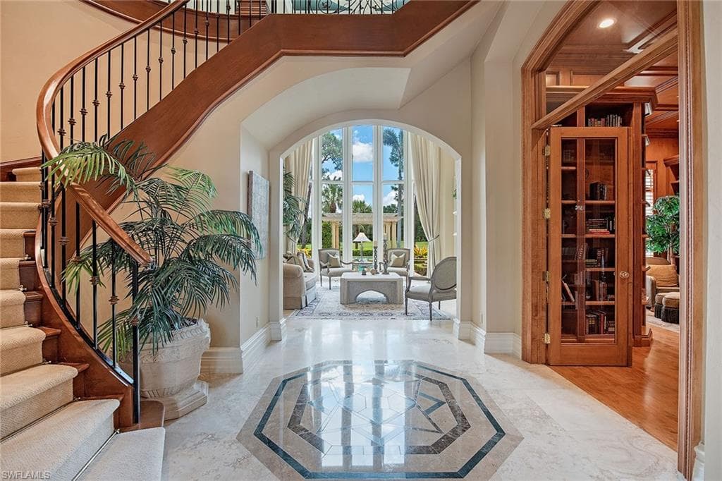 1124 Dormie Dr, Naples, FL 34108-12