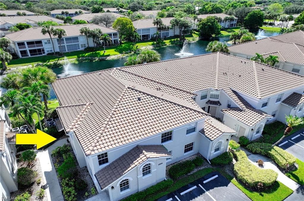 6804 Satinleaf Rd S 101, Naples, FL 34109-25