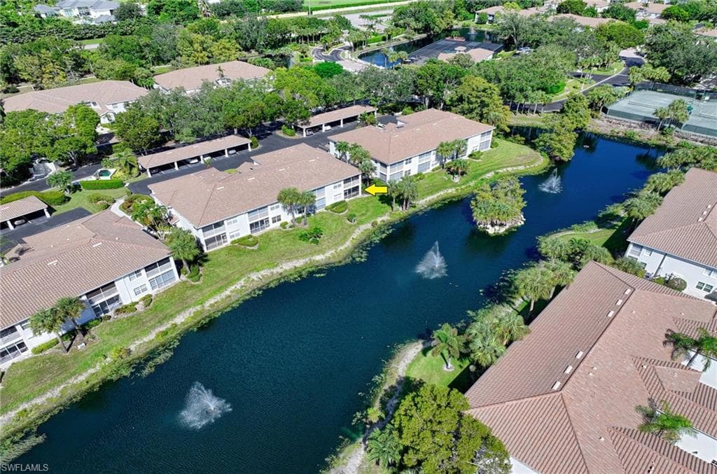 6804 Satinleaf Rd S 101, Naples, FL 34109-29