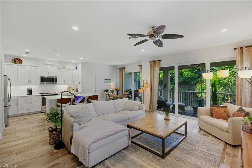 6947 Avalon Cir 1908, Naples, FL 34112-5