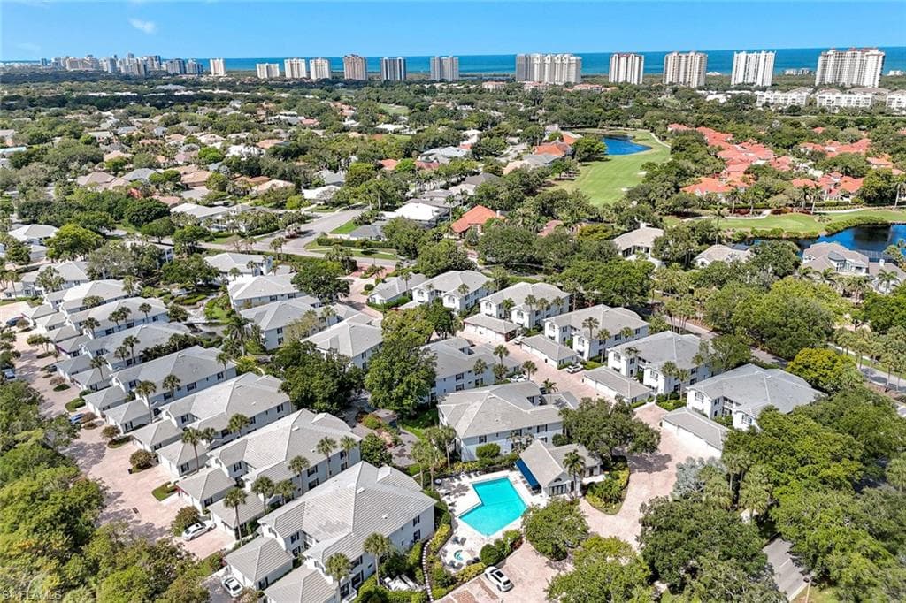 7087 Barrington Cir 101, Naples, FL 34108-27