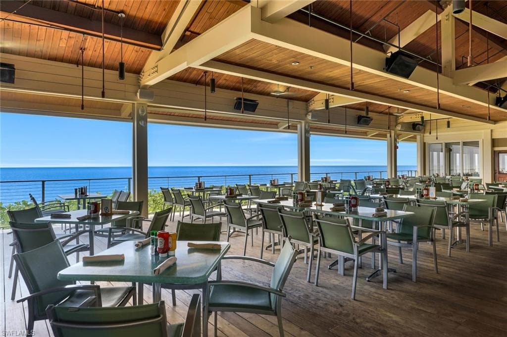 7087 Barrington Cir 101, Naples, FL 34108-46