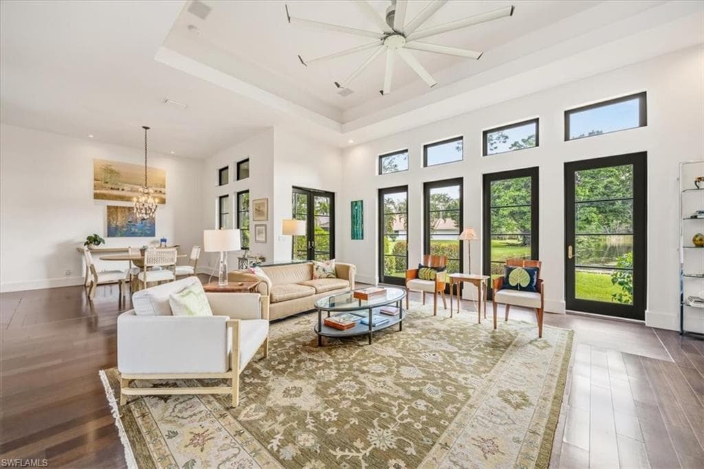 1150 Bald Eagle Dr 67, Naples, FL 34105-8