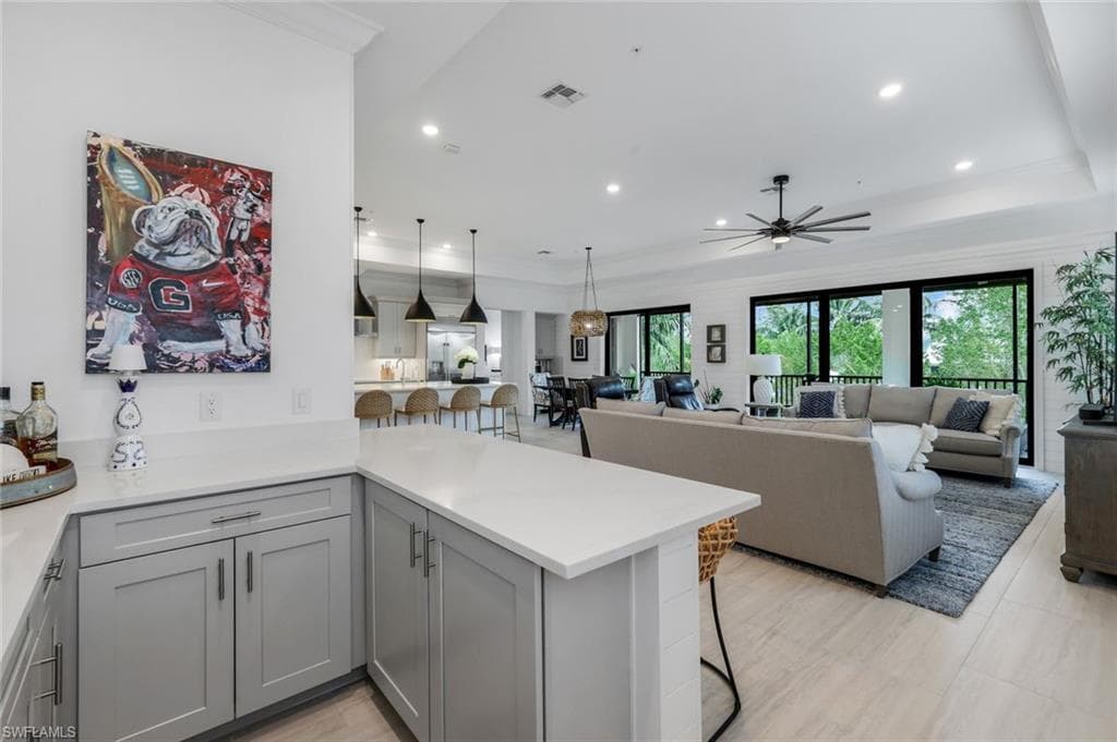 2472 Breakwater Way 11-202, Naples, FL 34112-14