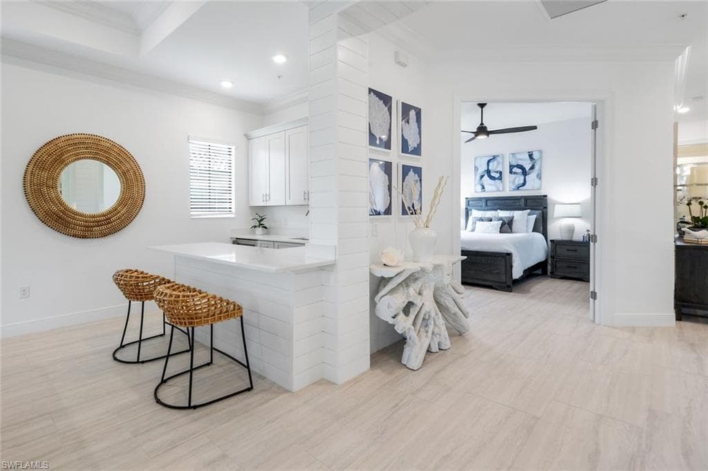 2472 Breakwater Way 11-202, Naples, FL 34112-16