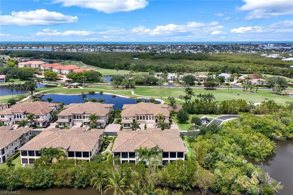 2472 Breakwater Way 11-202, Naples, FL 34112-45