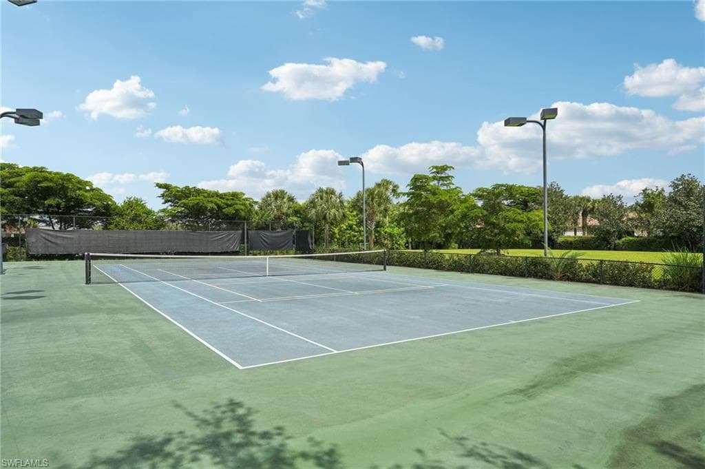 1751 Alameda Dr, Naples, FL 34120-30