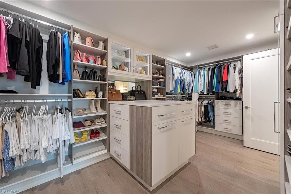 13945 Old Coast Rd 302, Naples, FL 34110-15