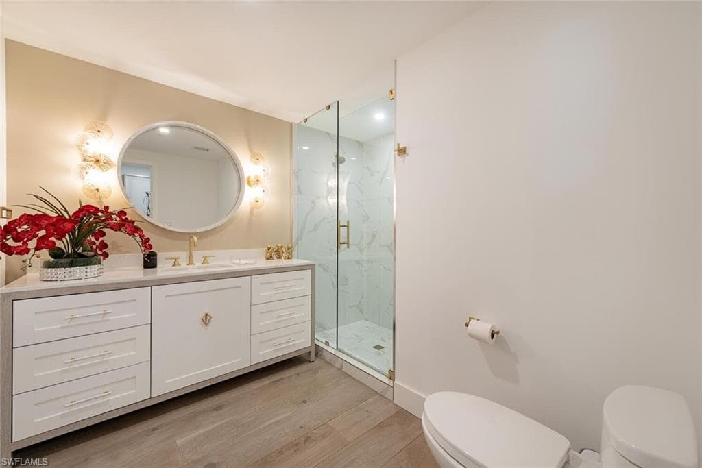 13945 Old Coast Rd 302, Naples, FL 34110-21