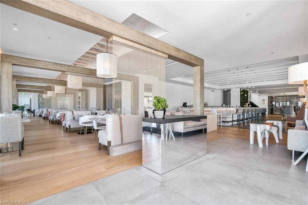 13945 Old Coast Rd 302, Naples, FL 34110-43