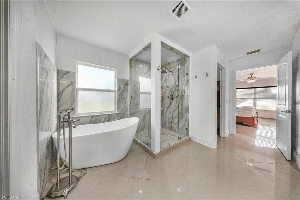 533 Willowbrook Dr, Lehigh Acres, FL 33972-26