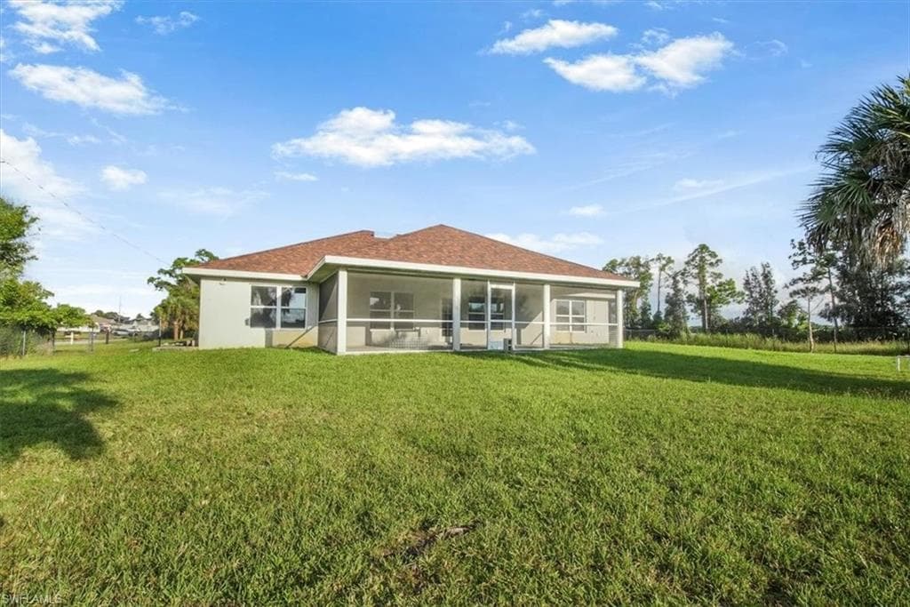 533 Willowbrook Dr, Lehigh Acres, FL 33972-29