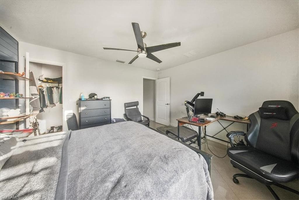 533 Willowbrook Dr, Lehigh Acres, FL 33972-31