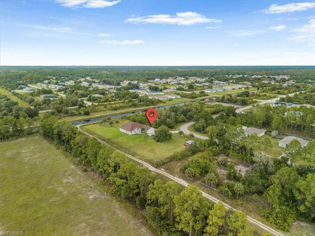 533 Willowbrook Dr, Lehigh Acres, FL 33972-43