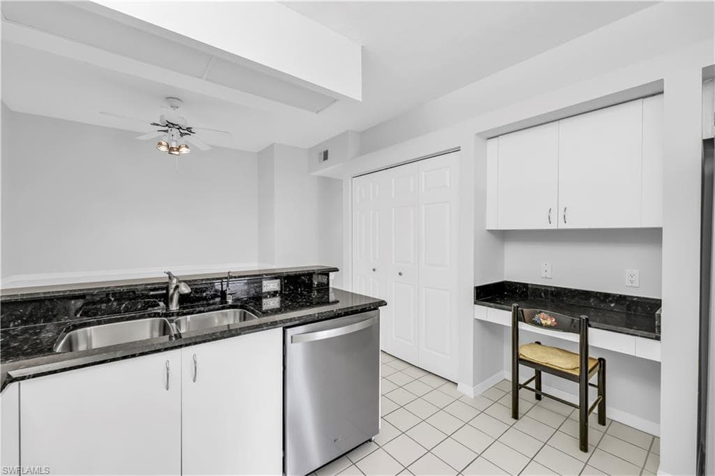 7465 Jacaranda Park Rd R103, Naples, FL 34109-18